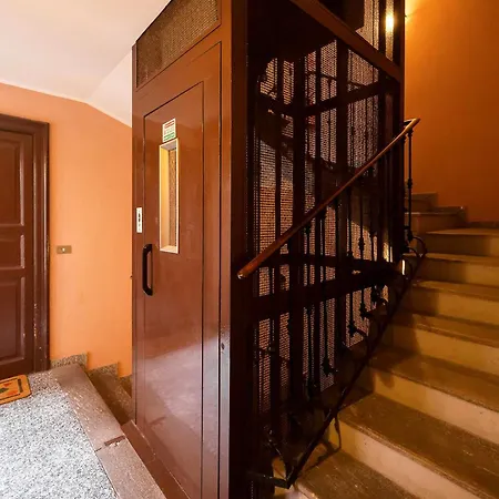 Charm House In The Heart Of - Porta Venezia Apartamento